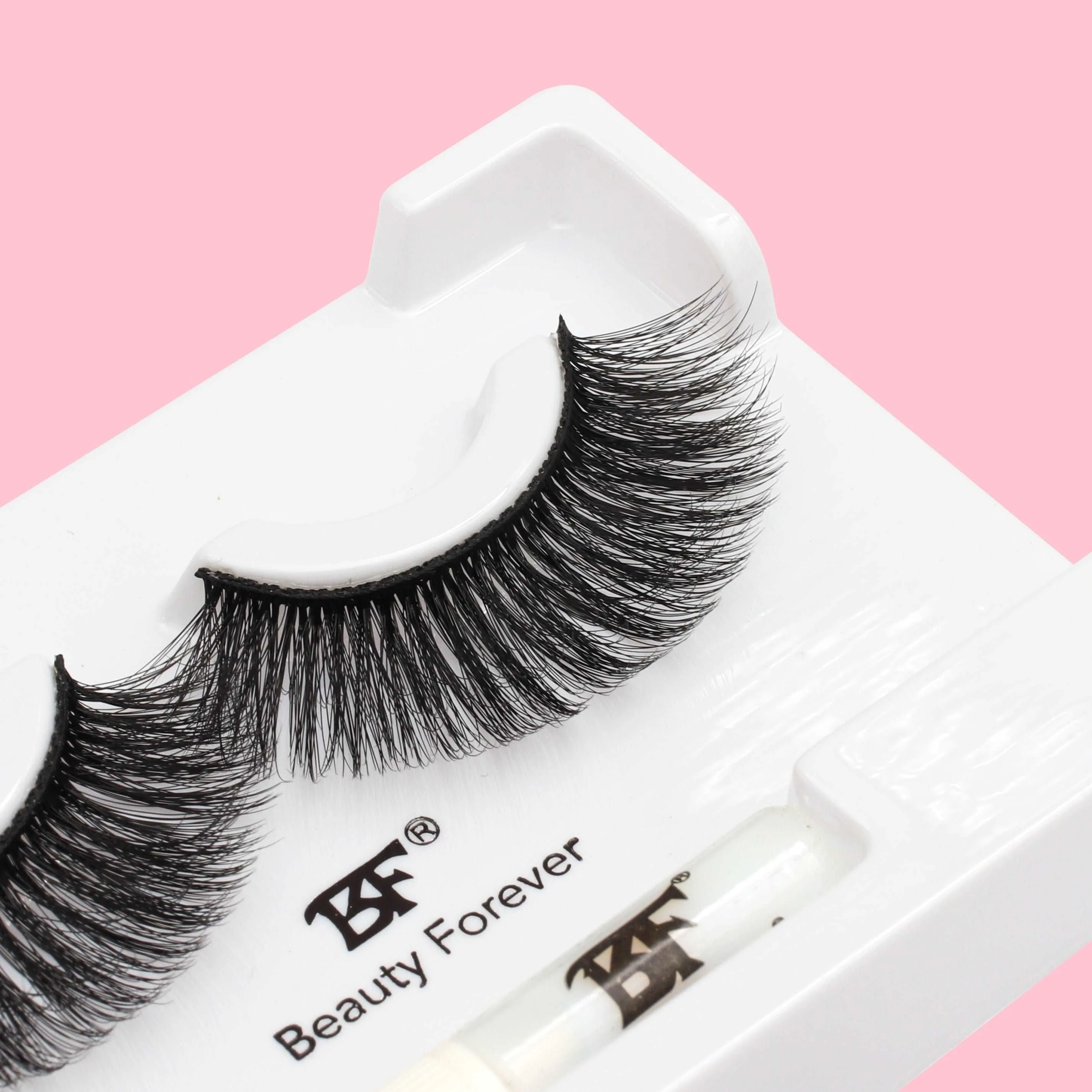 Faux Silken Effect 3D Eyelashes-Paddington Nights No. 917 (Multi-dimensional volume & wing-out Effect)