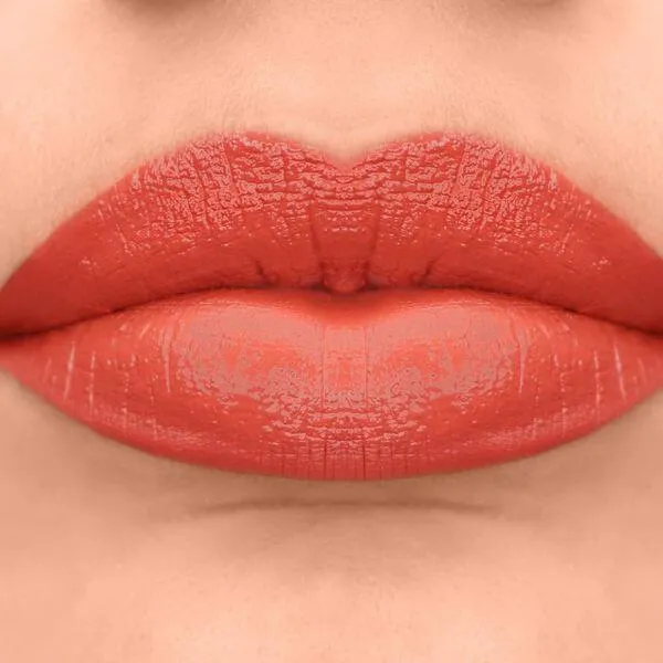LA Colors Velvet Plush Creamy Lip Color