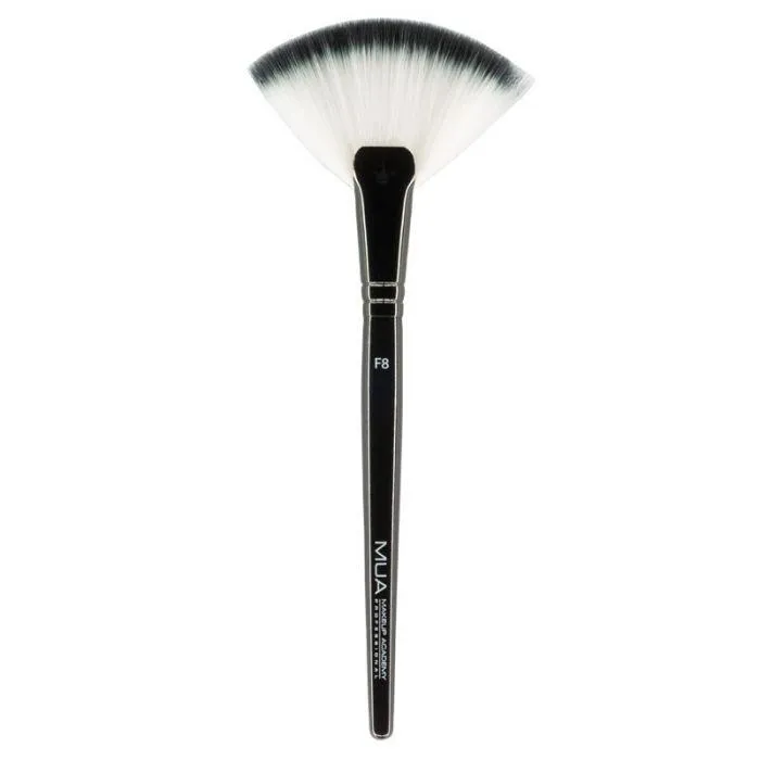 MUA Brush Fan